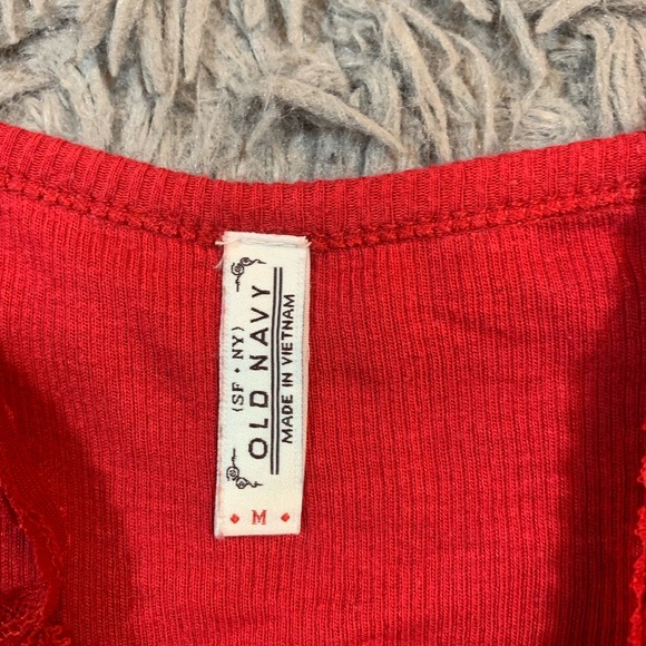 Vintage Y2K Old Navy red floral lace trim ribbed tank top sz M - Picture 2 of 12